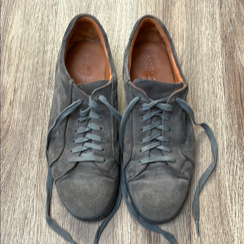 Gentle Souls by Kenneth Cole Gray Suede Ryder Low-Top Sneaker